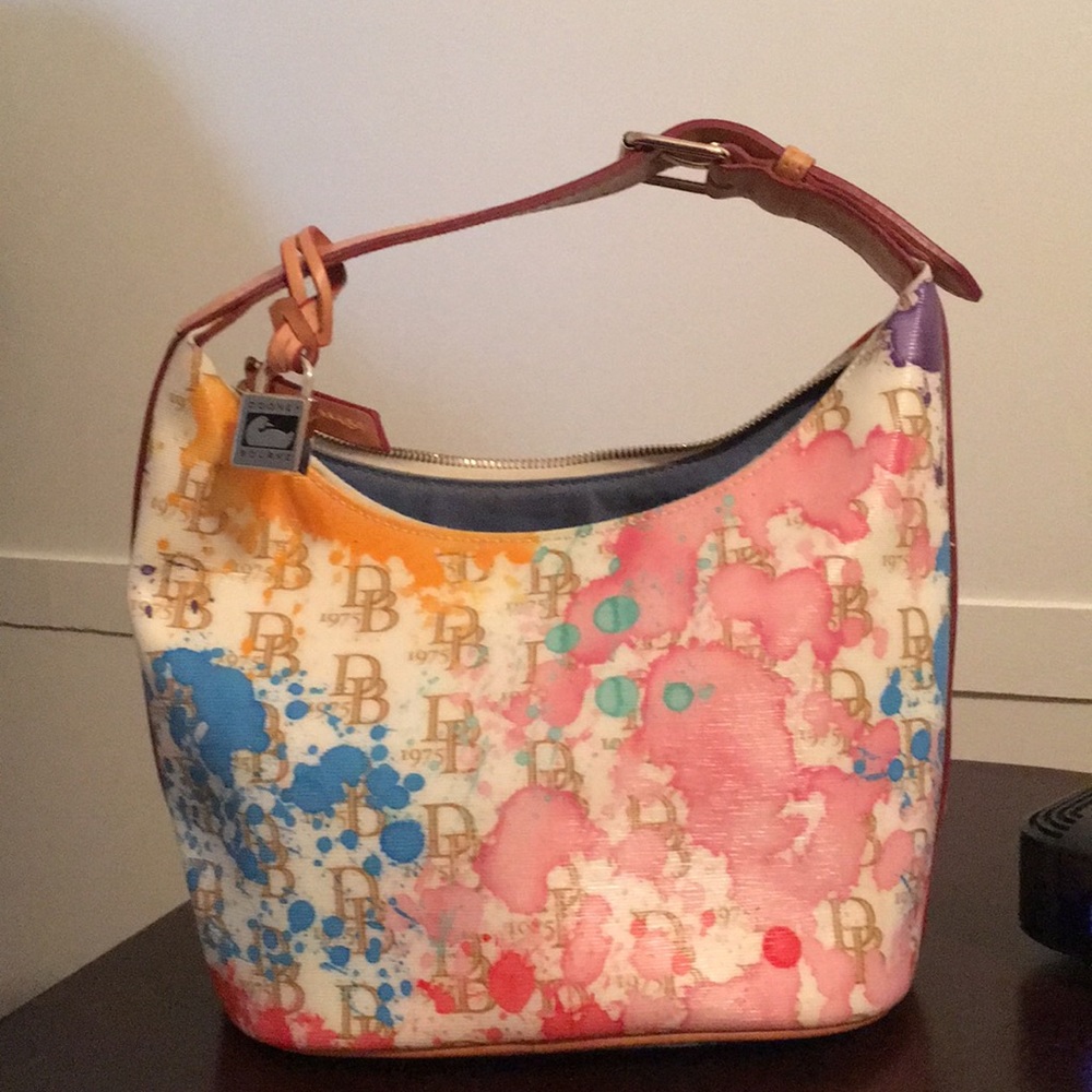 Dooney & Bourke Hand Bag